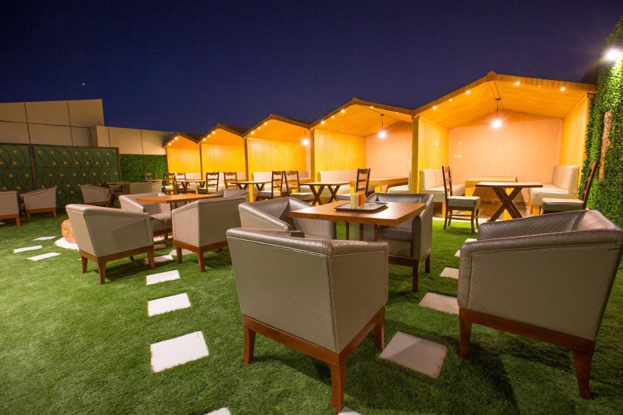 Luxury Hotel Apartments Tabuk Zewnętrze zdjęcie